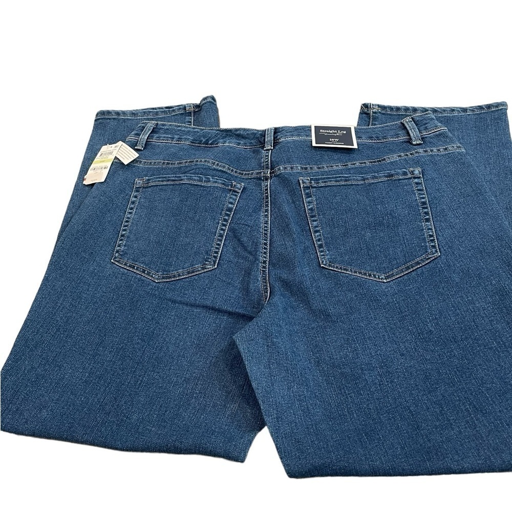 Charter Club straight leg Lexington Denim jeans  Size 18W tummy slimming. - Picture 4 of 5